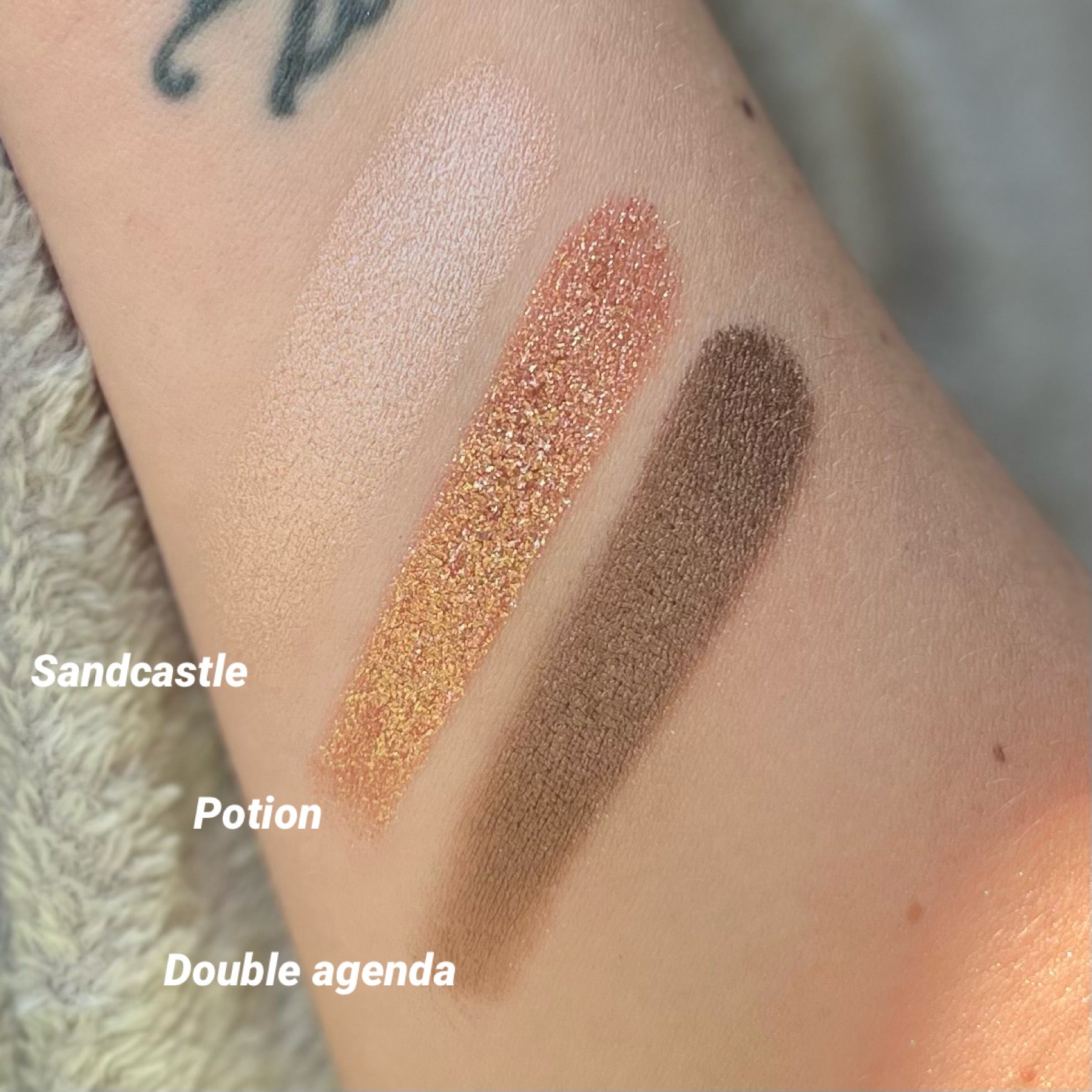 Pressed Eyeshadow Sandcastle