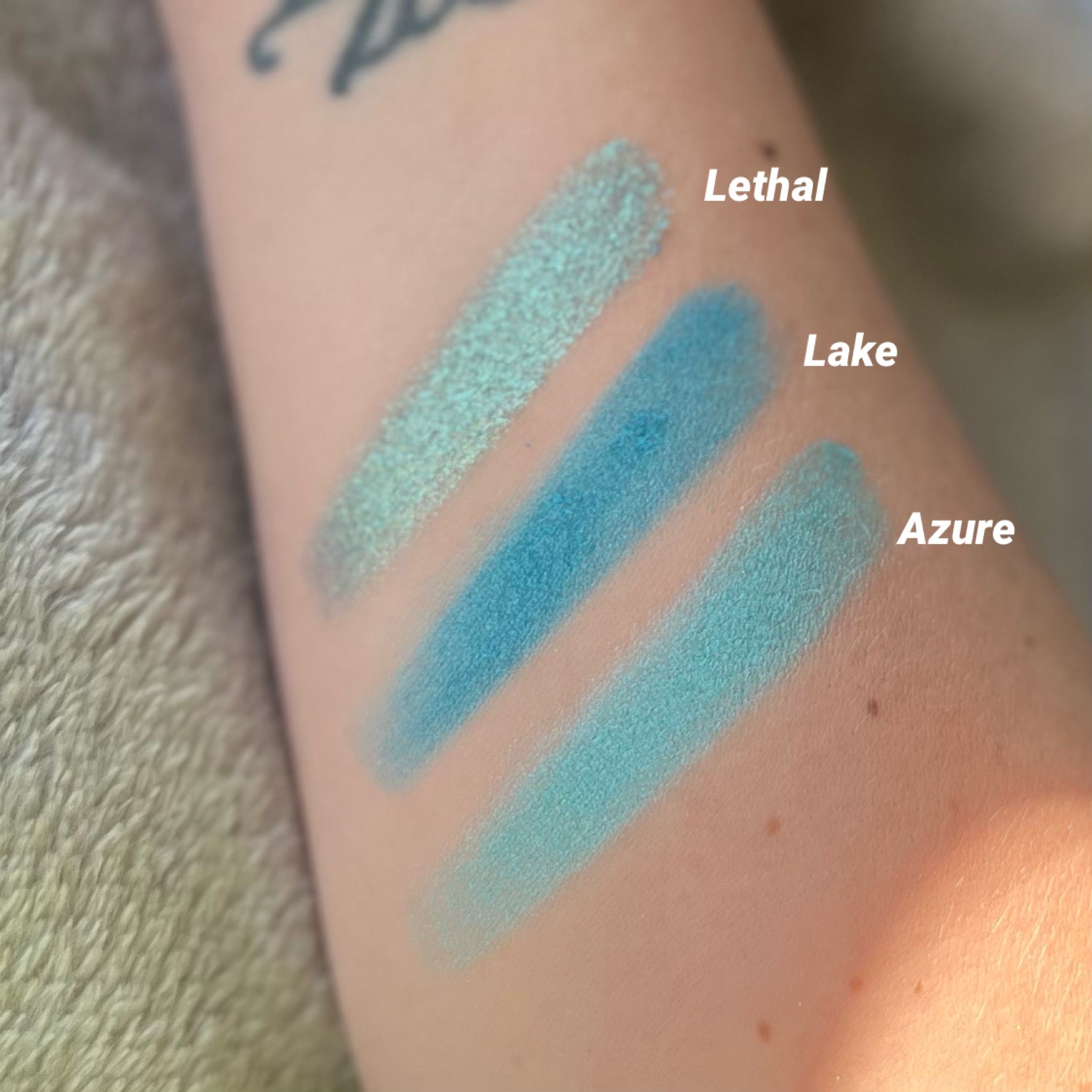 Pressed Eyeshadow Azure